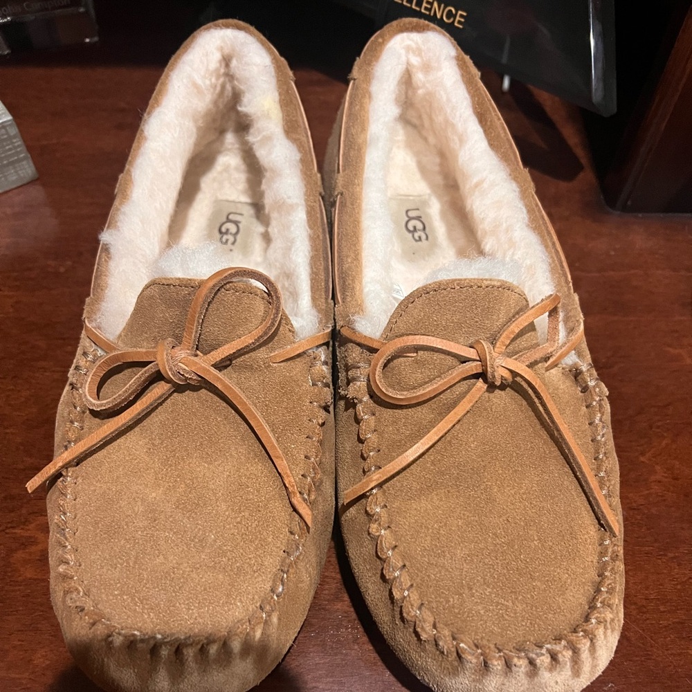 UGG men’s slippers